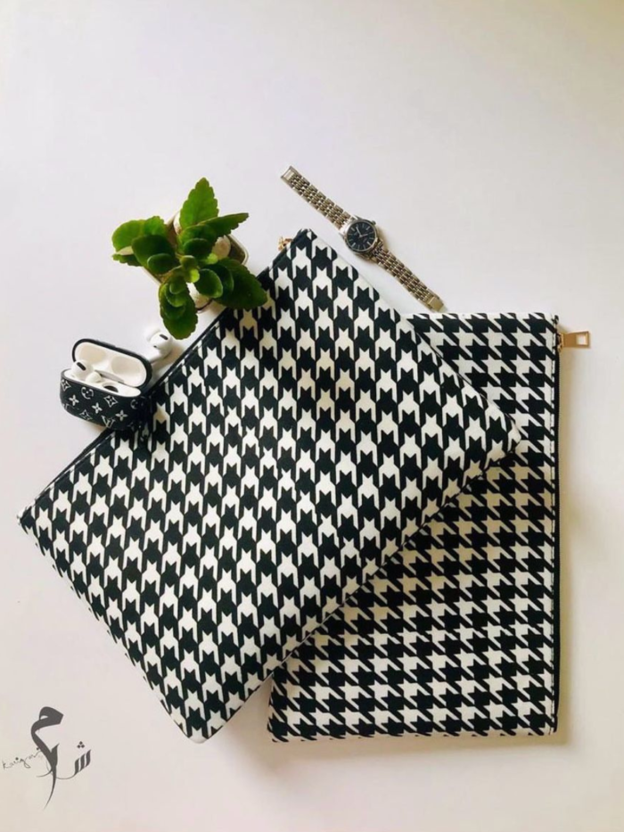 Houndstooth Pouch